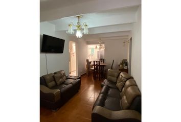 Apartamento en  Santa Barbara Norte, Bogotá