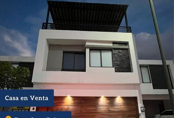 Casa en  Avenida Barceloneta, Barcelona Elit, Culiacán Rosales, Culiacán, Sinaloa, 80059, Mex