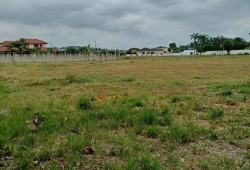 Terreno Comercial en  La Puntilla (satélite), Samborondón