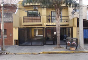 Departamento en  Martín Coronado, Tres De Febrero