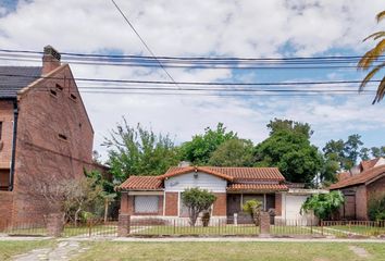 Terrenos en  Castelar, Partido De Morón