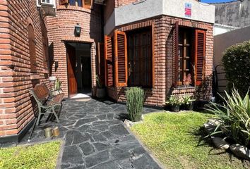 Casa en  Villa Sarmiento, Partido De Morón