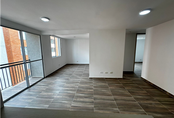 Apartamento en  Brisas Del Limonar, Cali