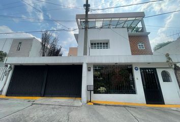 Casa en  Ciudad Satélite, Naucalpan De Juárez