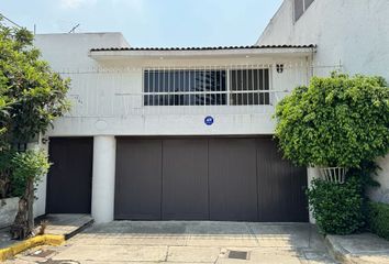 Casa en  Circuito Músicos 26, Ciudad Satelite, Naucalpan De Juárez, Naucalpan De Juárez, México, 53100, Mex