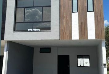 Casa en  Carretera Ciudad Victoria-monterrey, Los Cavazos, Santiago, Nuevo León, 67318, Mex