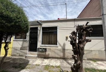 Casa en  Ciprés, Toluca