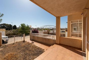 Bungalow en  Distrito 2 - Urbanizaciones - Los Naúfragos, Torrevieja