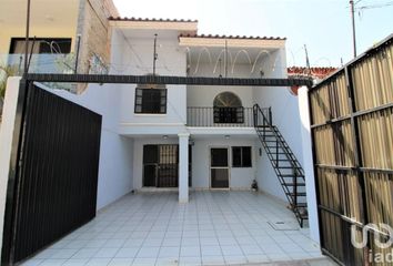 Casa en  Calle Agua Prieta 52, El Campanario, Zapopan, Jalisco, 45234, Mex