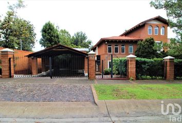 Casa en  Paseo De Los Álamos 218-256, El Palomar, Palomar, Tlajomulco De Zúñiga, Jalisco, 45643, Mex