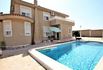 Chalet en  Distrito 1 - Centro - El Chaparral, Torrevieja