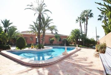 Chalet en  Distrito 1 - Centro - El Chaparral, Torrevieja