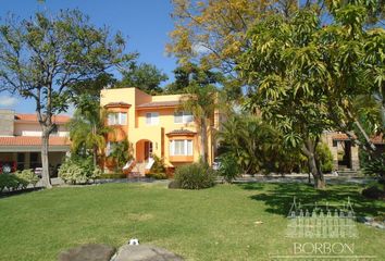 Casa en condominio en  Palmira Tinguindin, Cuernavaca, Morelos