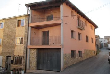 Casa en  Torres De Albarracin, Teruel Provincia