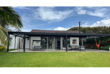 Casa en  El Carmen De Viboral, Antioquia