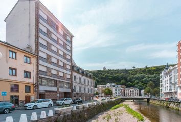 Edificio en  Luarca, Asturias