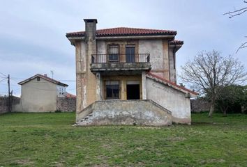 Chalet en  Avilés, Asturias