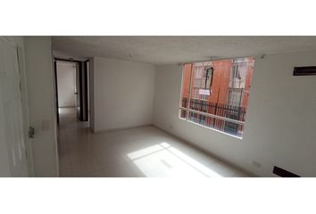 Apartamento en  Quintanares, Soacha