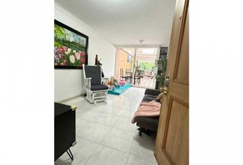 Apartamento en  Loma De Los Bernal, Medellín