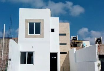 Casa en  Trojes De Alonso, Ciudad De Aguascalientes