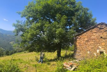 Chalet en  Moreda De Aller, Asturias