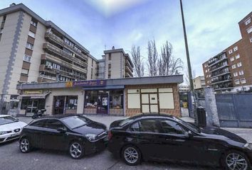 Local Comercial en  Aluche, Madrid