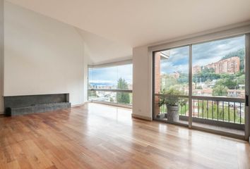 Apartamento en  Santa Barbara Norte, Bogotá