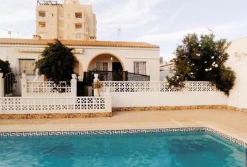 Chalet en  Distrito 1 - Centro - El Chaparral, Torrevieja