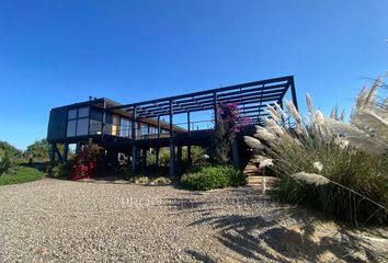 Casa en  Navidad, Cardenal Caro