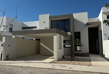 Casa en condominio en  Calle 21, Conkal, Yucatán, 97345, Mex