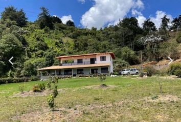 Villa-Quinta en  La Ceja, Antioquia