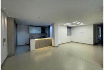 Apartamento en  Castropol, Medellín