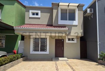 Casa en  Tarqui, Guayaquil