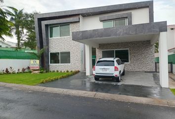 Casa en  Atlahuacan, Lomas De Cocoyoc, Morelos