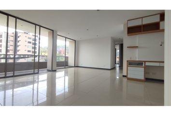 Apartamento en  Lalinde, Medellín