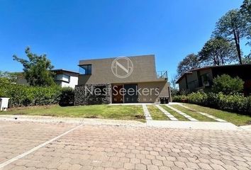 Casa en condominio en  Avándaro, Valle De Bravo