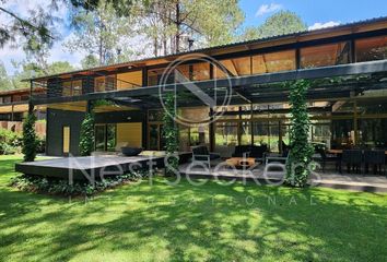 Casa en  Avándaro, Valle De Bravo