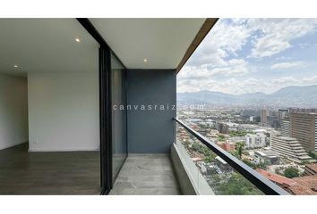 Apartamento en  Poblado, Medellín