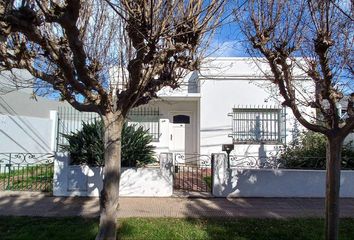 Casa en  Castelar, Partido De Morón