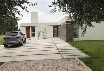 Casa en  Haras Del Sur, Partido De La Plata