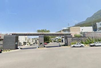 Lote de Terreno en  Calle Ladera, Privada Cantizal, Ciudad Santa Catarina, Santa Catarina, Nuevo León, 66188, Mex