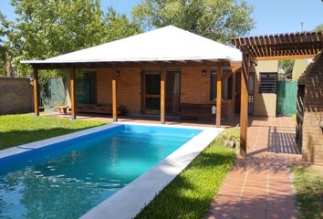 Casa en  Fisherton, Rosario