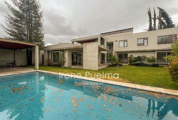 Casa en  Lo Barnechea, Provincia De Santiago