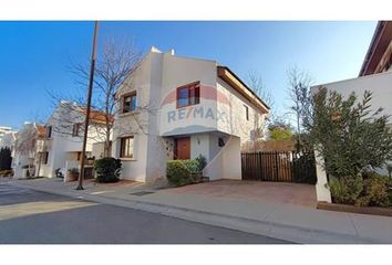 Casa en  Peñalolén, Provincia De Santiago