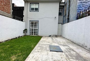 Casa en  Rancho La Mora, Toluca