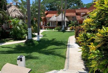 Casa en  Paseo De Los Viveros, Ixtapa, Zihuatanejo De Azueta, Guerrero, Mex