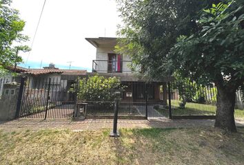 Casa en  Castelar, Partido De Morón