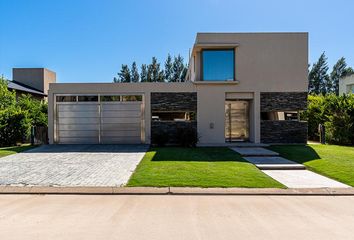 Casa en  Funes, Santa Fe