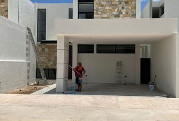 Casa en  Calle 18 108-108, Cholul, Mérida, Yucatán, 97305, Mex