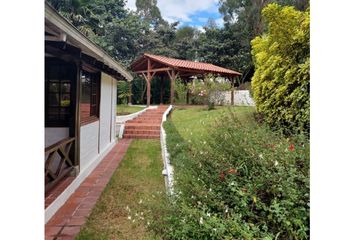 Casa en  Cumbayá, Quito